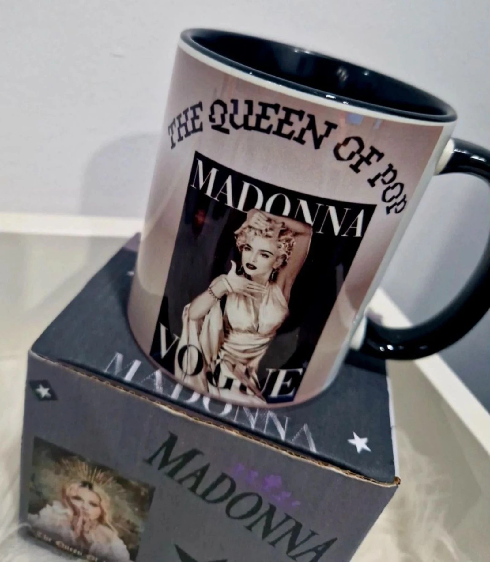 Madonna mug – photo 4